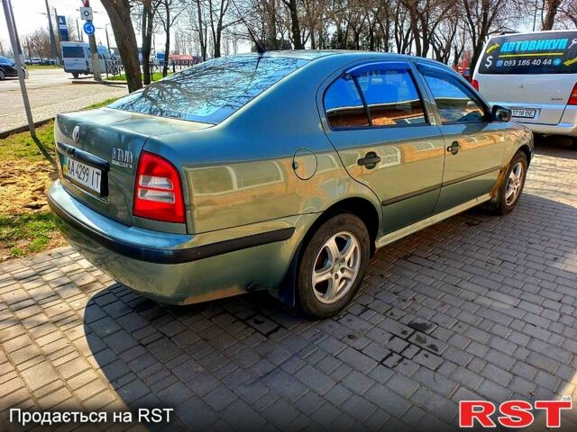 Шкода Октавия 2003 в Николаеве на Automoto.ua Зеленый Шкода Октавия, объемом двигателя 1.6 л и пробегом 250 тыс. км за 2600 $, фото 2 на Automoto.ua