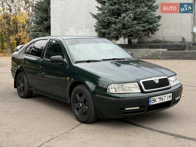 Зеленый Шкода Октавия, объемом двигателя 1.78 л и пробегом 280 тыс. км за 2900 $, фото 9 на Automoto.ua