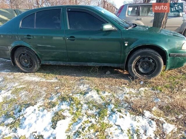 Зеленый Шкода Октавия, объемом двигателя 1.9 л и пробегом 700 тыс. км за 2884 $, фото 1 на Automoto.ua