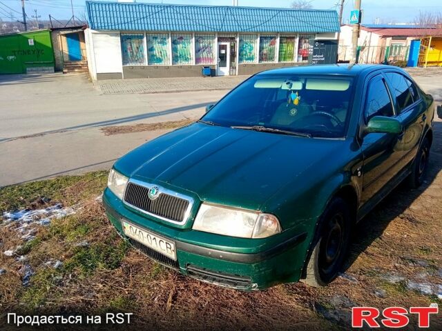 Зеленый Шкода Октавия, объемом двигателя 19 л и пробегом 700 тыс. км за 3600 $, фото 2 на Automoto.ua