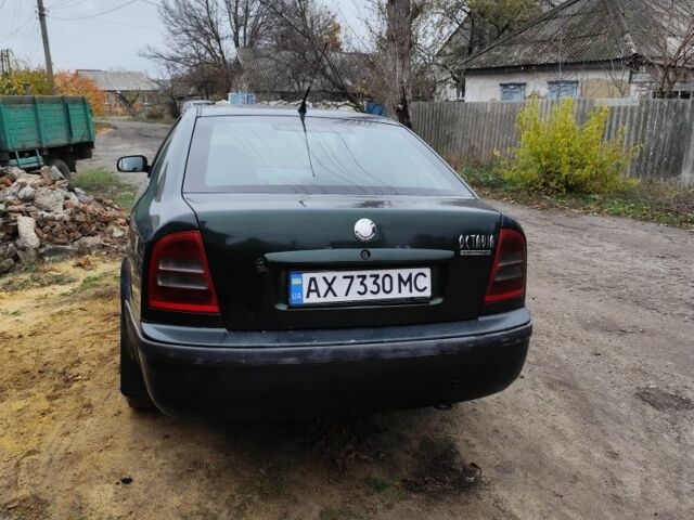 Зеленый Шкода Октавия, объемом двигателя 1.9 л и пробегом 360 тыс. км за 4300 $, фото 3 на Automoto.ua