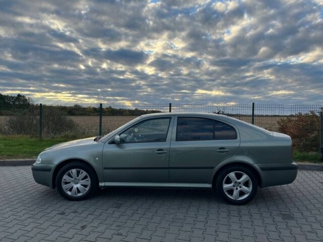 Зеленый Шкода Октавия, объемом двигателя 2 л и пробегом 190 тыс. км за 4000 $, фото 4 на Automoto.ua