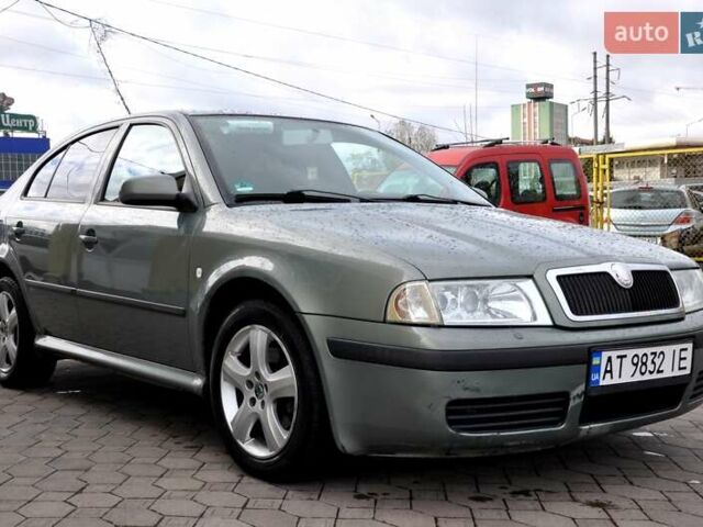 Зеленый Шкода Октавия, объемом двигателя 2 л и пробегом 200 тыс. км за 3800 $, фото 6 на Automoto.ua
