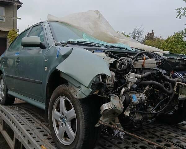 Зелений Шкода Октавія, об'ємом двигуна 1.78 л та пробігом 122 тис. км за 2350 $, фото 4 на Automoto.ua