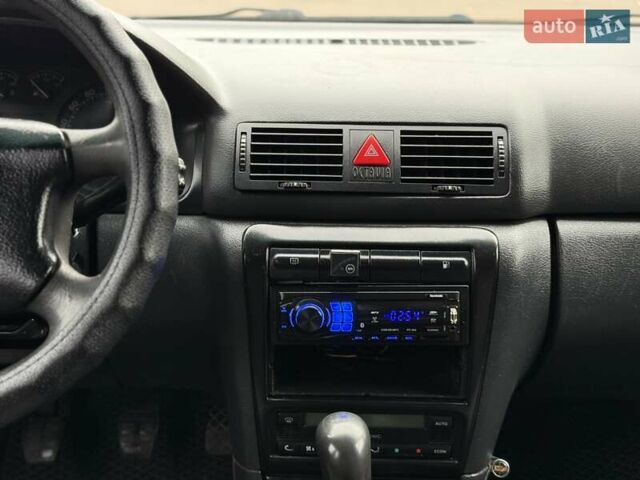 Зеленый Шкода Октавия, объемом двигателя 1.78 л и пробегом 280 тыс. км за 2900 $, фото 48 на Automoto.ua