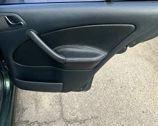 Зеленый Шкода Октавия, объемом двигателя 1.78 л и пробегом 330 тыс. км за 5300 $, фото 12 на Automoto.ua