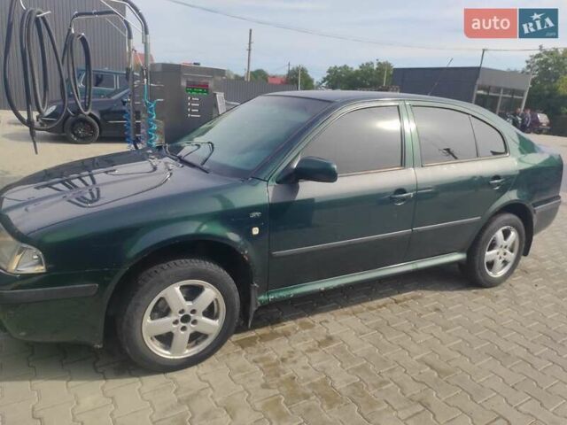 Зеленый Шкода Октавия, объемом двигателя 1.98 л и пробегом 268 тыс. км за 3500 $, фото 3 на Automoto.ua