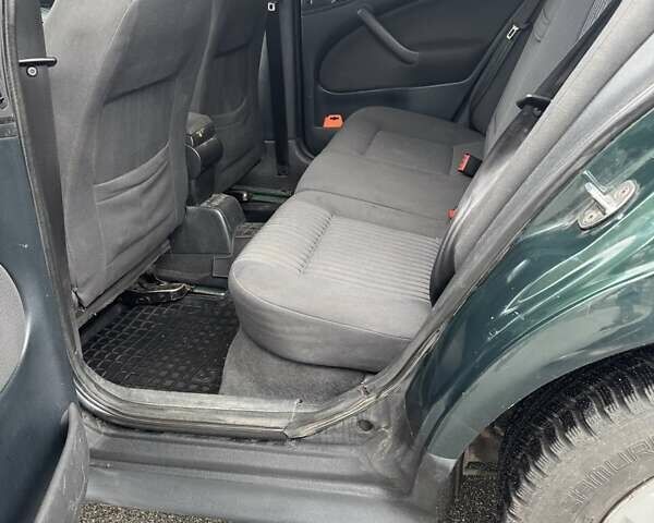 Зеленый Шкода Октавия, объемом двигателя 2 л и пробегом 300 тыс. км за 4500 $, фото 8 на Automoto.ua