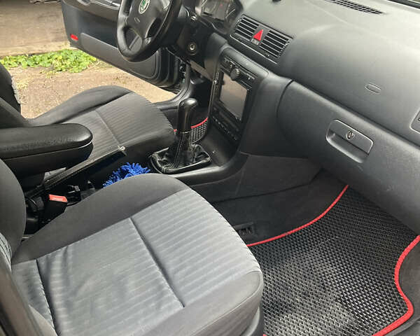 Зеленый Шкода Октавия, объемом двигателя 1.78 л и пробегом 330 тыс. км за 5300 $, фото 17 на Automoto.ua