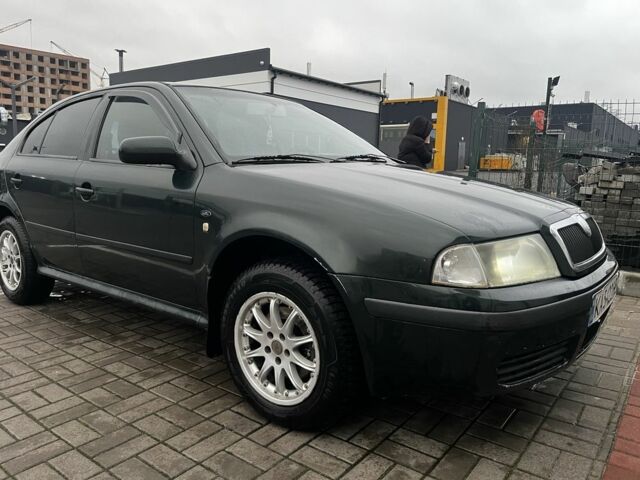 Зелений Шкода Октавія, об'ємом двигуна 2 л та пробігом 375 тис. км за 3187 $, фото 6 на Automoto.ua