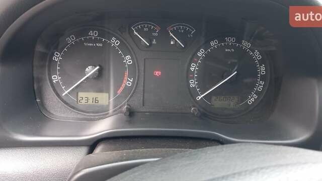 Зеленый Шкода Октавия, объемом двигателя 1.78 л и пробегом 261 тыс. км за 4500 $, фото 9 на Automoto.ua