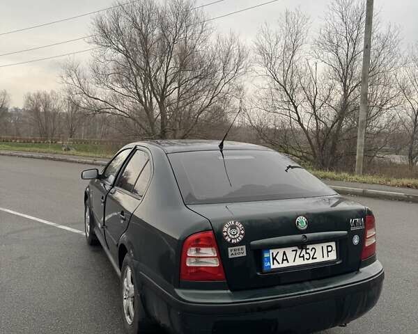 Зеленый Шкода Октавия, объемом двигателя 2 л и пробегом 300 тыс. км за 4500 $, фото 3 на Automoto.ua