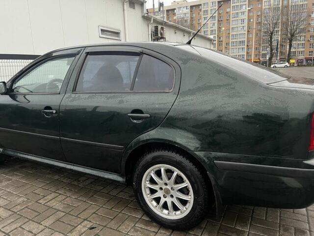 Зелений Шкода Октавія, об'ємом двигуна 2 л та пробігом 375 тис. км за 3187 $, фото 2 на Automoto.ua