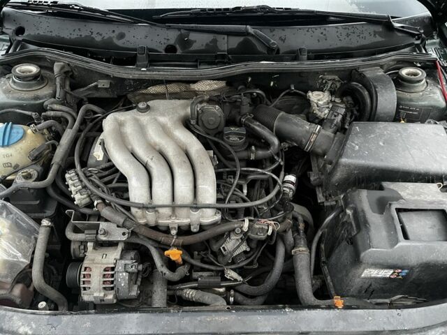 Зелений Шкода Октавія, об'ємом двигуна 2 л та пробігом 375 тис. км за 3187 $, фото 9 на Automoto.ua