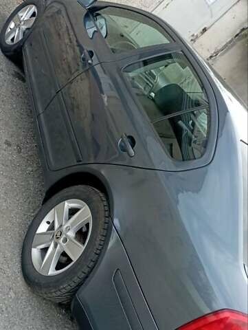 Зеленый Шкода Октавия, объемом двигателя 1.6 л и пробегом 287 тыс. км за 5600 $, фото 4 на Automoto.ua