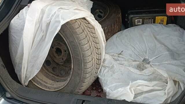 Зеленый Шкода Октавия, объемом двигателя 1.6 л и пробегом 287 тыс. км за 5600 $, фото 13 на Automoto.ua