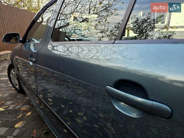 Зеленый Шкода Октавия, объемом двигателя 1.6 л и пробегом 275 тыс. км за 6000 $, фото 19 на Automoto.ua