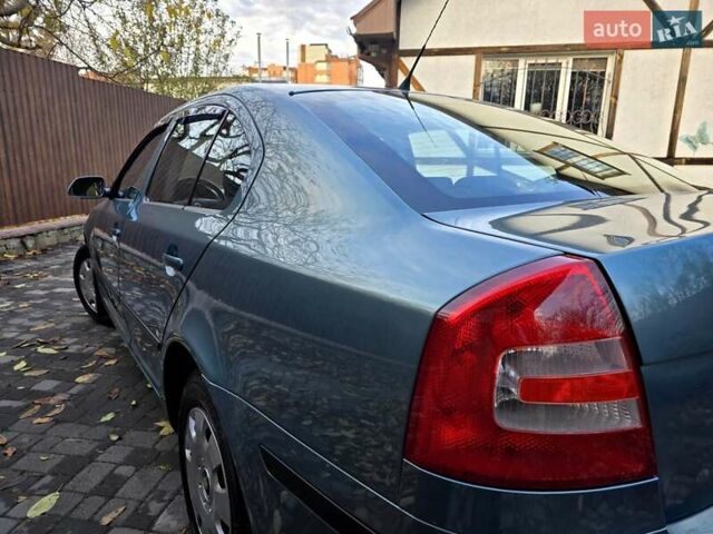 Зеленый Шкода Октавия, объемом двигателя 1.6 л и пробегом 275 тыс. км за 6000 $, фото 11 на Automoto.ua