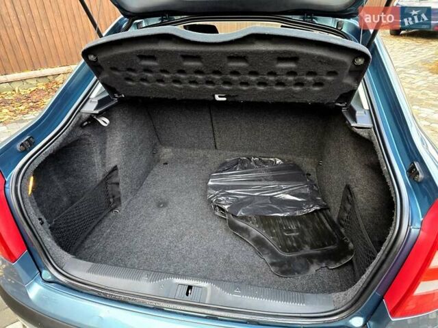 Зеленый Шкода Октавия, объемом двигателя 1.6 л и пробегом 275 тыс. км за 6000 $, фото 109 на Automoto.ua