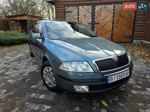 Зеленый Шкода Октавия, объемом двигателя 1.6 л и пробегом 275 тыс. км за 6000 $, фото 1 на Automoto.ua