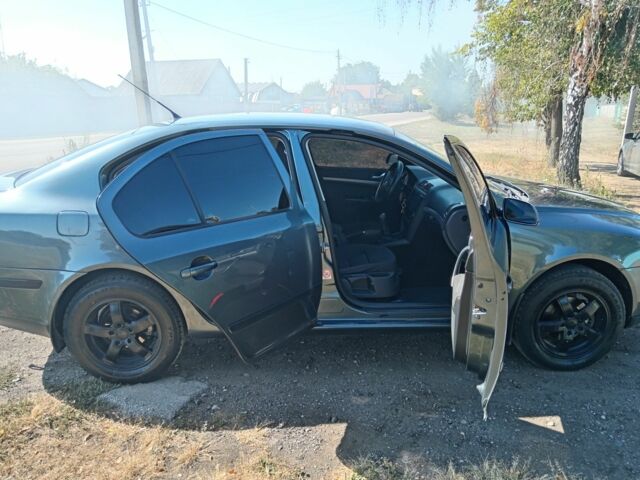 Зелений Шкода Октавія, об'ємом двигуна 1.6 л та пробігом 225 тис. км за 5800 $, фото 9 на Automoto.ua