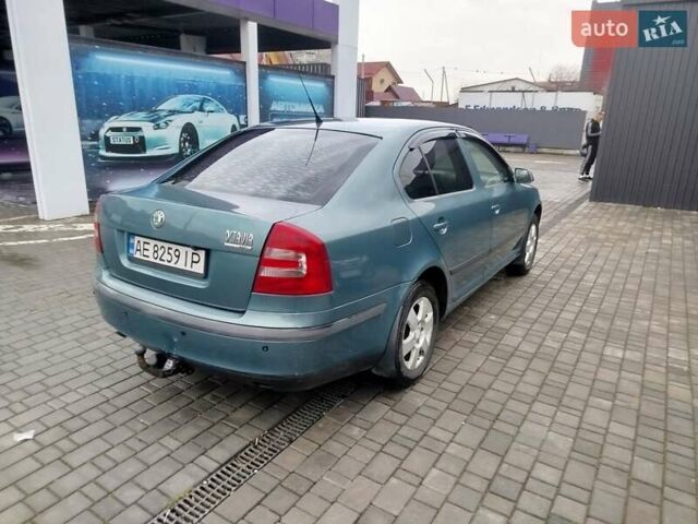 Зелений Шкода Октавія, об'ємом двигуна 1.6 л та пробігом 299 тис. км за 4500 $, фото 12 на Automoto.ua