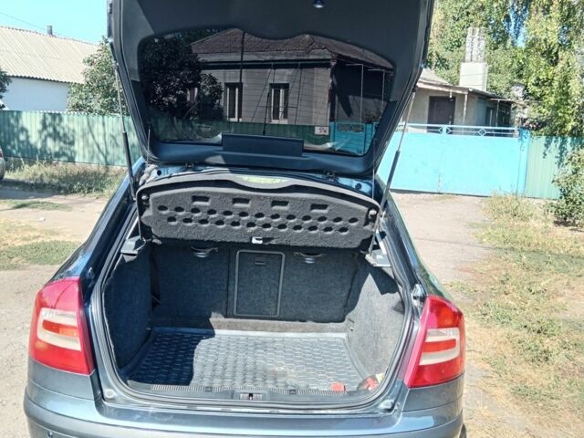 Зелений Шкода Октавія, об'ємом двигуна 1.6 л та пробігом 225 тис. км за 5800 $, фото 10 на Automoto.ua
