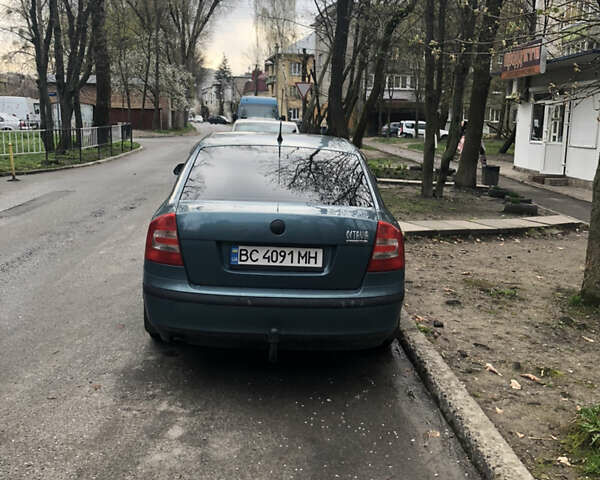 Зеленый Шкода Октавия, объемом двигателя 1.6 л и пробегом 290 тыс. км за 5000 $, фото 1 на Automoto.ua