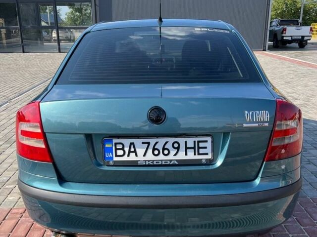 Шкода Октавия 2005 в Днепре (Днепропетровске) на Automoto.ua Зеленый Шкода Октавия, объемом двигателя 1.6 л и пробегом 264 тыс. км за 6400 $, фото 12 на Automoto.ua