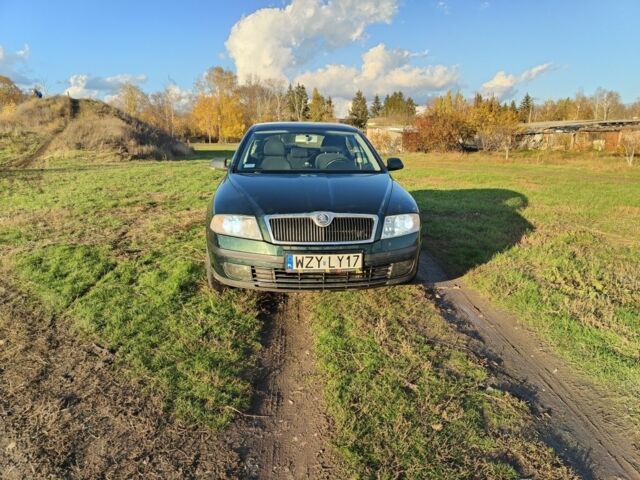 Зеленый Шкода Октавия, объемом двигателя 1.9 л и пробегом 371 тыс. км за 2800 $, фото 3 на Automoto.ua