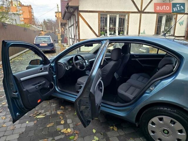 Зеленый Шкода Октавия, объемом двигателя 1.6 л и пробегом 275 тыс. км за 6000 $, фото 103 на Automoto.ua