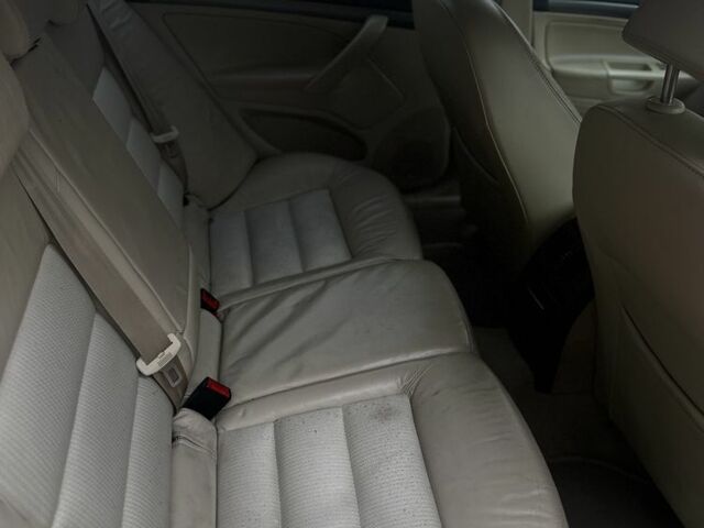 Зеленый Шкода Октавия, объемом двигателя 2 л и пробегом 290 тыс. км за 3200 $, фото 6 на Automoto.ua