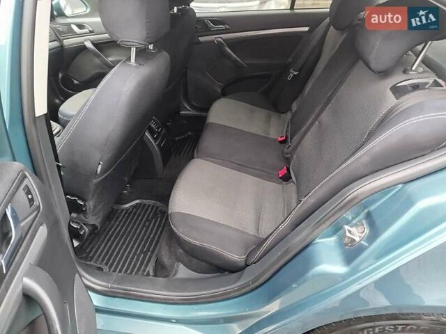 Зелений Шкода Октавія, об'ємом двигуна 1.6 л та пробігом 299 тис. км за 4500 $, фото 2 на Automoto.ua