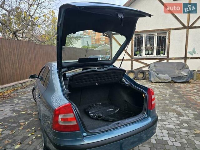 Зеленый Шкода Октавия, объемом двигателя 1.6 л и пробегом 275 тыс. км за 6000 $, фото 108 на Automoto.ua