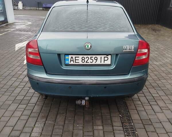 Зелений Шкода Октавія, об'ємом двигуна 1.6 л та пробігом 299 тис. км за 4500 $, фото 16 на Automoto.ua