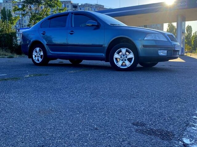 Зелений Шкода Октавія, об'ємом двигуна 1.6 л та пробігом 251 тис. км за 5500 $, фото 5 на Automoto.ua