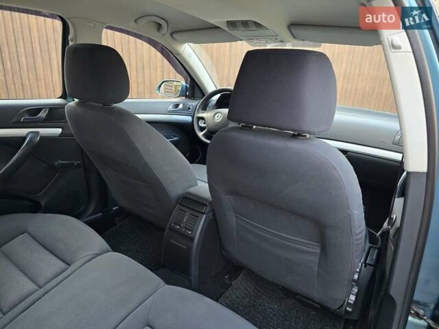 Зеленый Шкода Октавия, объемом двигателя 1.6 л и пробегом 275 тыс. км за 6000 $, фото 86 на Automoto.ua