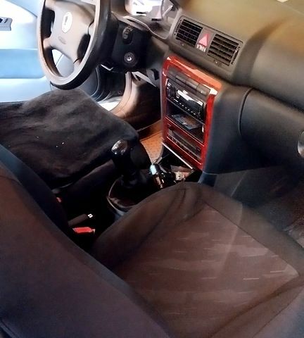 Зеленый Шкода Октавия, объемом двигателя 1.6 л и пробегом 133 тыс. км за 5500 $, фото 3 на Automoto.ua