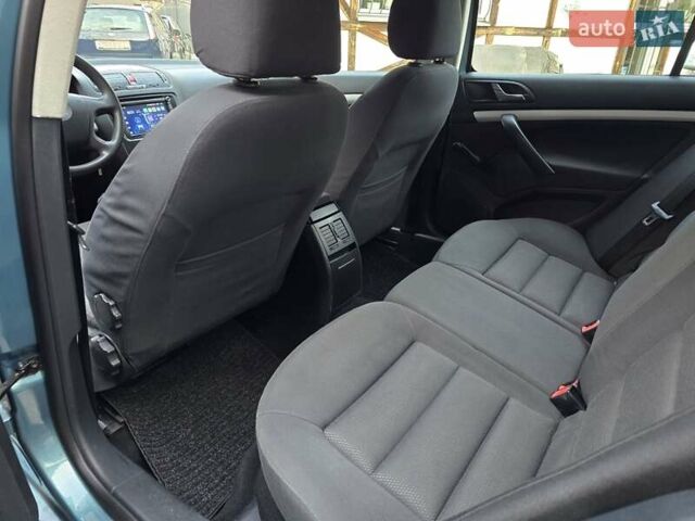 Зеленый Шкода Октавия, объемом двигателя 1.6 л и пробегом 275 тыс. км за 6000 $, фото 104 на Automoto.ua