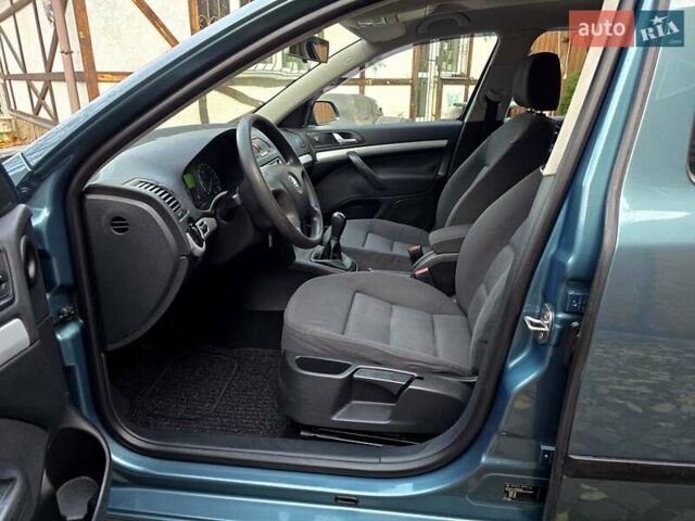 Зеленый Шкода Октавия, объемом двигателя 1.6 л и пробегом 275 тыс. км за 6000 $, фото 91 на Automoto.ua