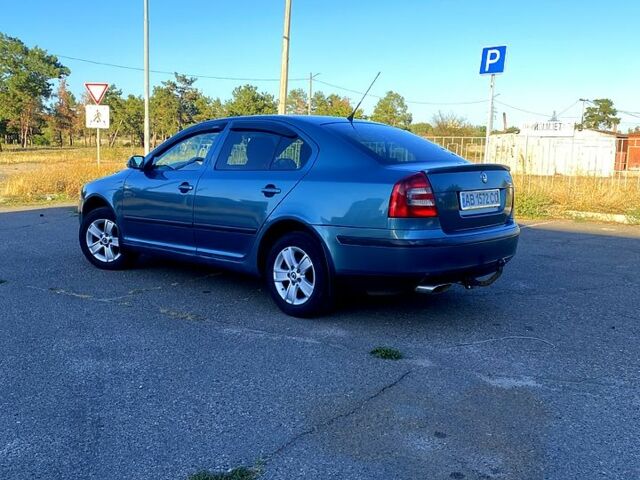 Зелений Шкода Октавія, об'ємом двигуна 1.6 л та пробігом 251 тис. км за 5500 $, фото 3 на Automoto.ua