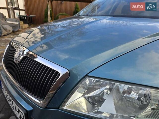 Зеленый Шкода Октавия, объемом двигателя 1.6 л и пробегом 275 тыс. км за 6000 $, фото 24 на Automoto.ua