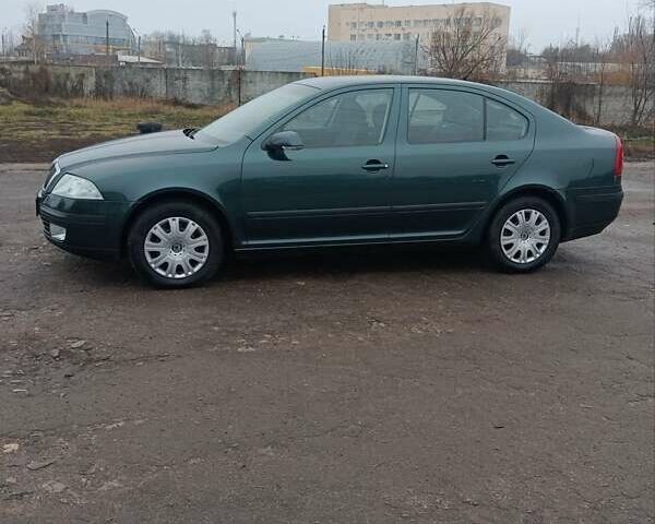 Зеленый Шкода Октавия, объемом двигателя 1.6 л и пробегом 215 тыс. км за 6250 $, фото 10 на Automoto.ua