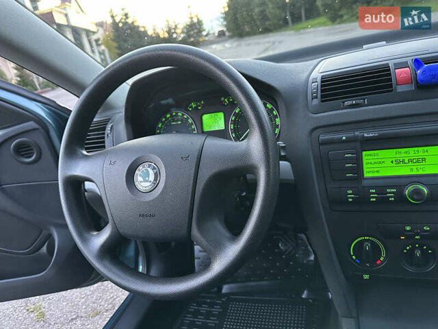 Шкода Октавия 2006 в Тернополе на Automoto.ua Зеленый Шкода Октавия, объемом двигателя 1.6 л и пробегом 197 тыс. км за 6850 $, фото 34 на Automoto.ua