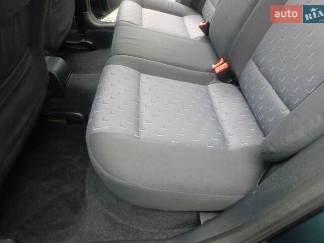 Зеленый Шкода Октавия, объемом двигателя 1.6 л и пробегом 224 тыс. км за 4250 $, фото 14 на Automoto.ua