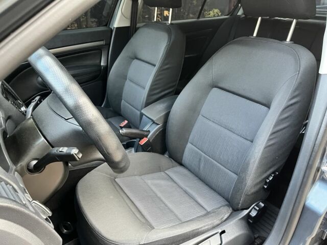 Зеленый Шкода Октавия, объемом двигателя 2 л и пробегом 330 тыс. км за 5550 $, фото 6 на Automoto.ua