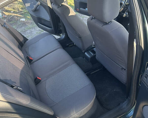 Зелений Шкода Октавія, об'ємом двигуна 1.6 л та пробігом 231 тис. км за 5300 $, фото 13 на Automoto.ua