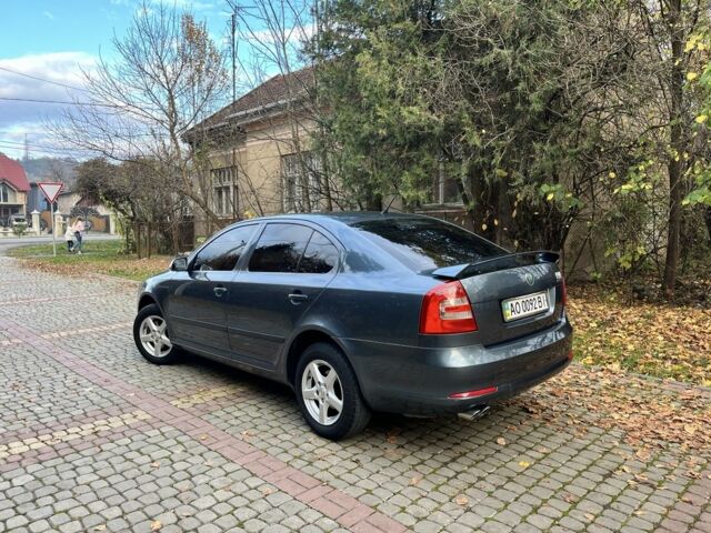 Зеленый Шкода Октавия, объемом двигателя 2 л и пробегом 330 тыс. км за 5550 $, фото 1 на Automoto.ua