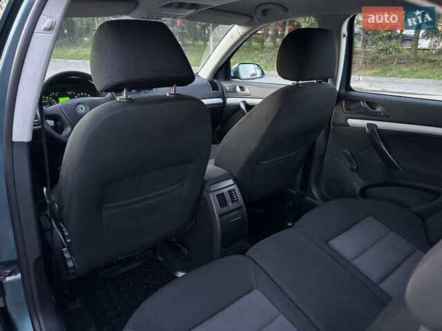 Шкода Октавія 2006 у Тернополі на Automoto.ua Зелений Шкода Октавія, об'ємом двигуна 1.6 л та пробігом 197 тис. км за 6750 $, фото 46 на Automoto.ua