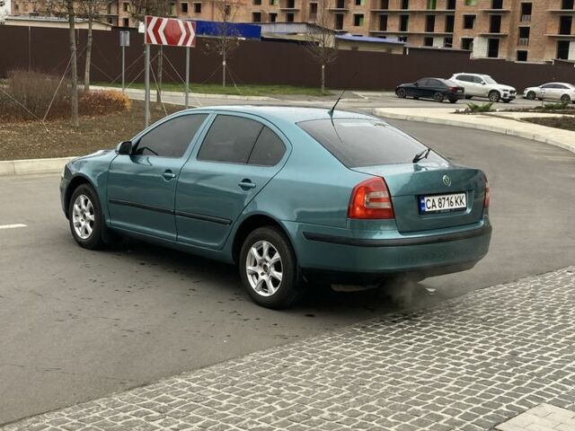 Зеленый Шкода Октавия, объемом двигателя 1.6 л и пробегом 260 тыс. км за 4700 $, фото 3 на Automoto.ua